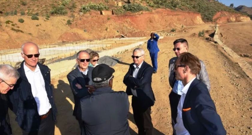 EU and UK ambassadors inspect EU Emergency Trust Fund for Africa aided road programme in Eritrea